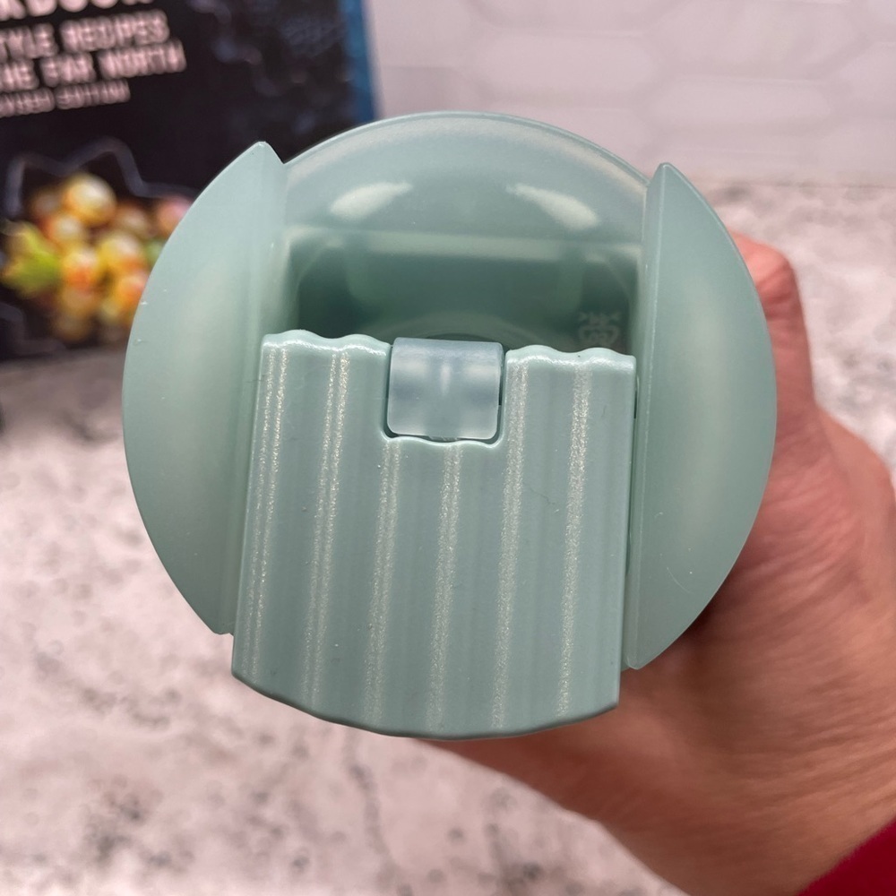 Starbucks 2024 Spring Easter SS Curved Hot Tumbler Seafoam Green. NWT. Classy - Picture 5 of 10
